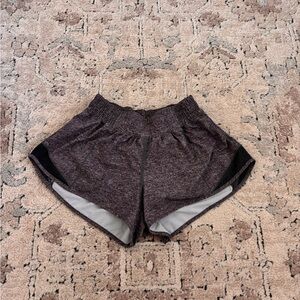 Lululemon hotty hot shorts 4